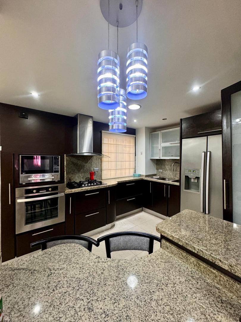 Bello Apartamento Duplex ubicado en el Conjunto Residencial Costa Azul, Lechería
