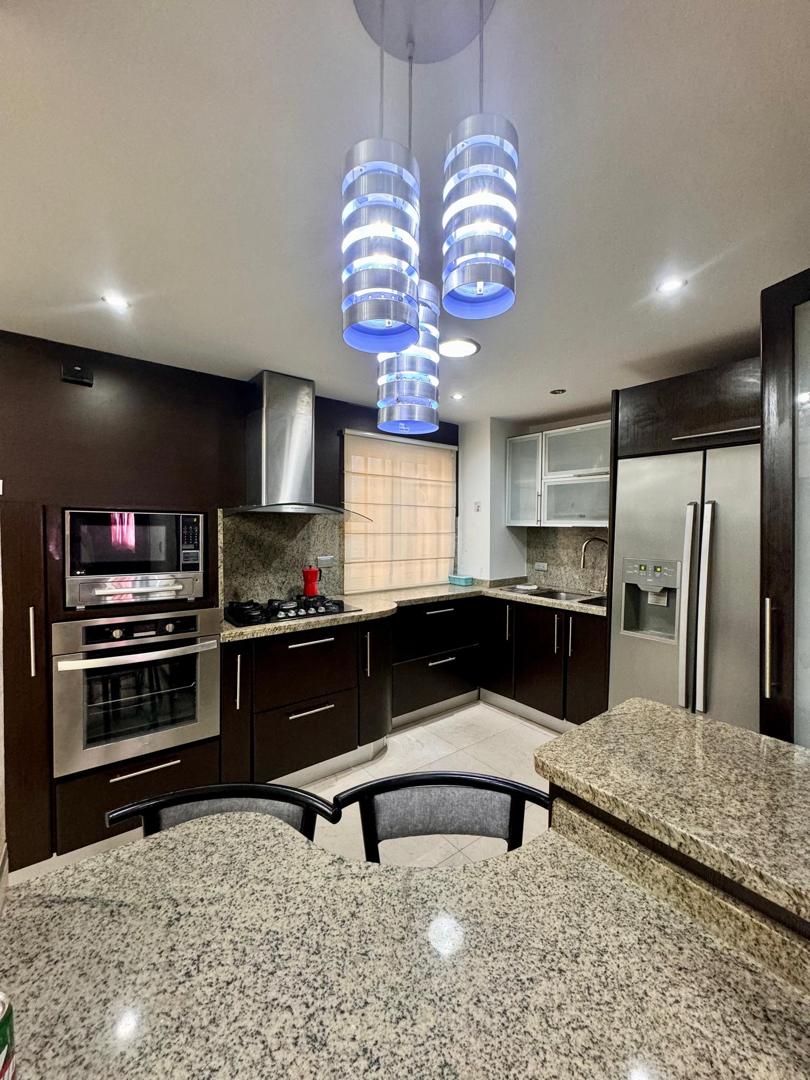 Bello Apartamento Duplex ubicado en el Conjunto Residencial Costa Azul, Lechería