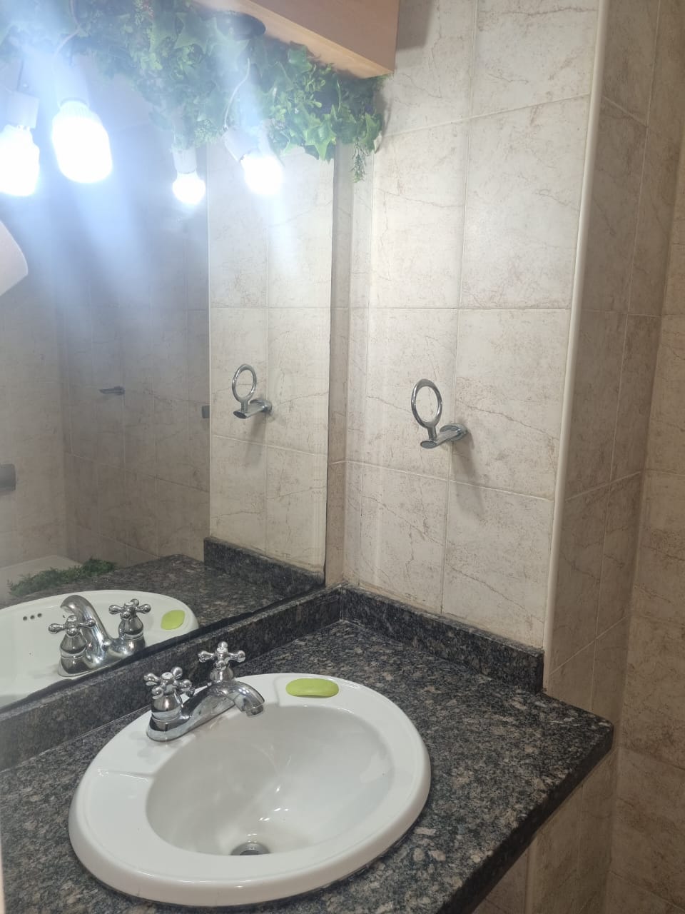 Amplio Apartamento Disponible para Alquiler Mensual, Ubicado en el Conjunto Residencial La Ensenada, Lechería