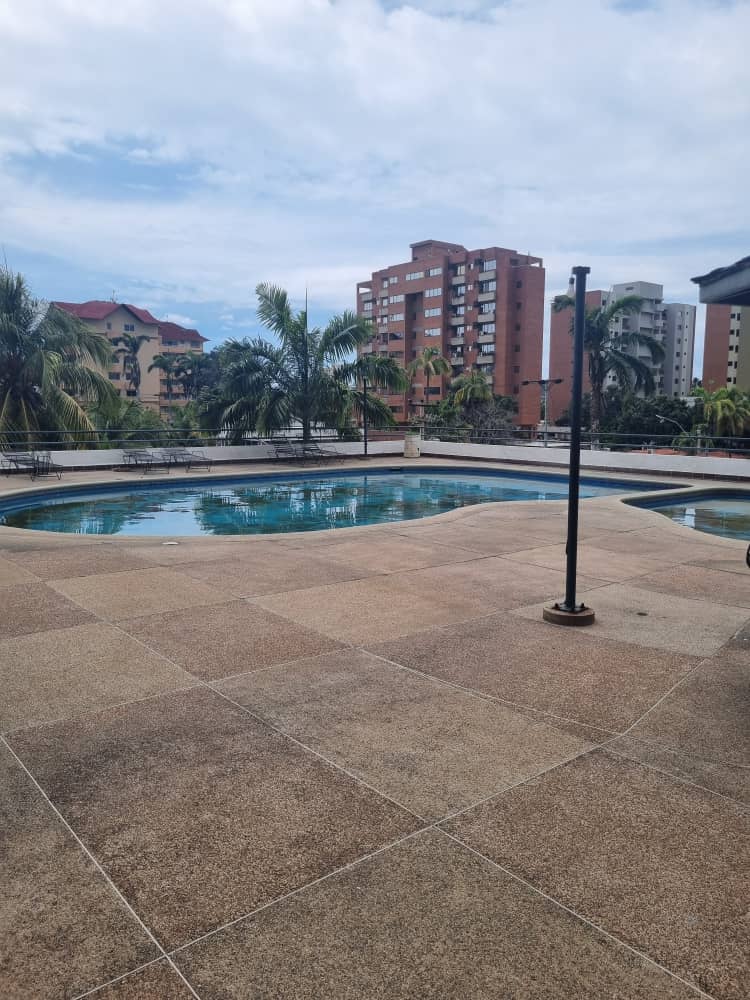 Amplio Apartamento Disponible para Alquiler Mensual, Ubicado en el Conjunto Residencial La Ensenada, Lechería