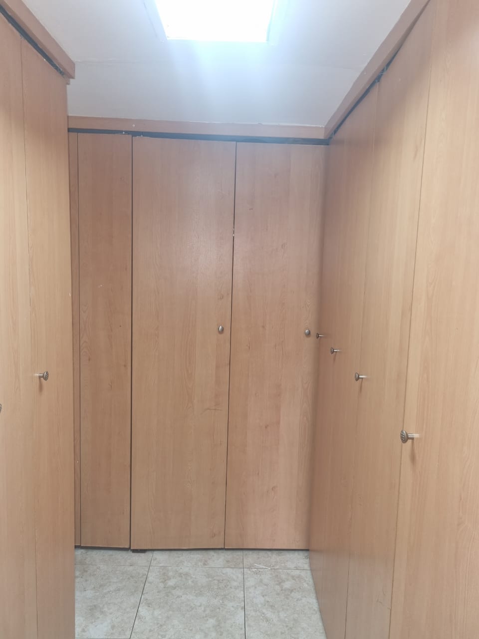 Amplio Apartamento Disponible para Alquiler Mensual, Ubicado en el Conjunto Residencial La Ensenada, Lechería